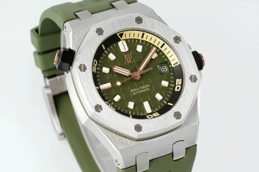 Audemars Piguet Royal Oak Offshore Diver 15720ST 42mm Green Dial - VIP Version