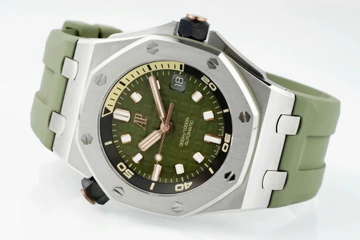 Audemars Piguet Royal Oak Offshore Diver 15720ST 42mm Green Dial - VIP Version