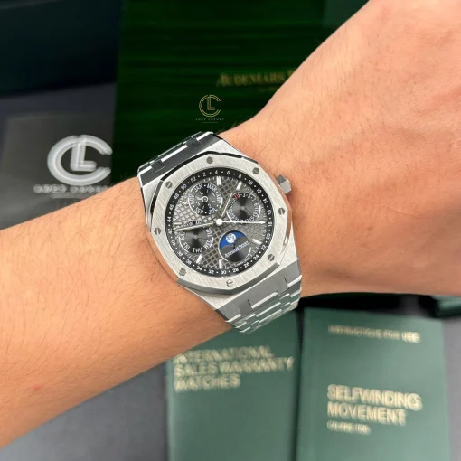 Audemars Piguet Royal Oak Perpetual Calendar 26609TI.OO.1220TI.01 41mm Moonphase - VIP Version