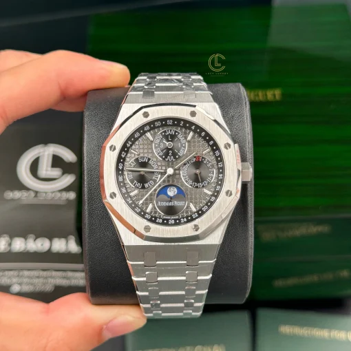 Audemars Piguet Royal Oak Perpetual Calendar 26609TI.OO.1220TI.01 41mm Moonphase - VIP Version