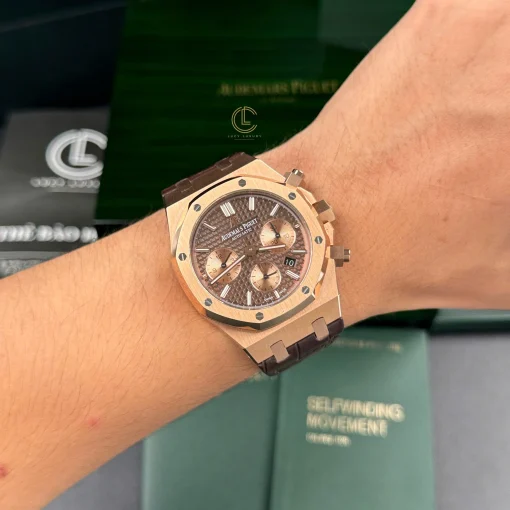 Audemars Piguet Royal Oak Selfwinding Chronograph 26239OR.00.D812CR.01 41mm Rose Gold - VIP Version