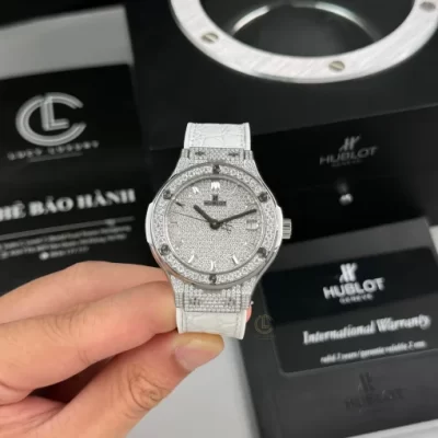Hublot Classic Fusion Diamonds Moissanite Pave 38mm Dial Moissanite - VIP Version