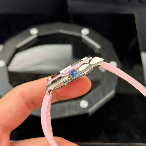 Hublot Classic Fusion Pink Pearl 581.NP.6210.LR.1204.JPN17 33mm