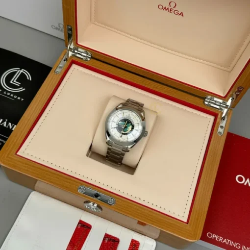 Omega Seamaster Aqua Terra Co‑Axial Master Chronometer Gmt Worldtimer 43mm White Dial Steel - VIP Version