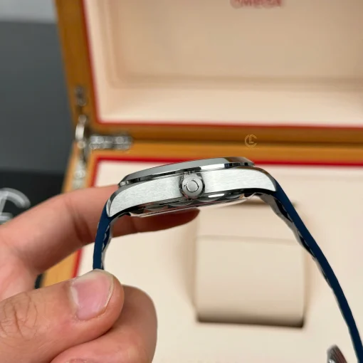 Omega Seamaster Aqua Terra Worldtimer 43mm Blue Dial - VIP Version