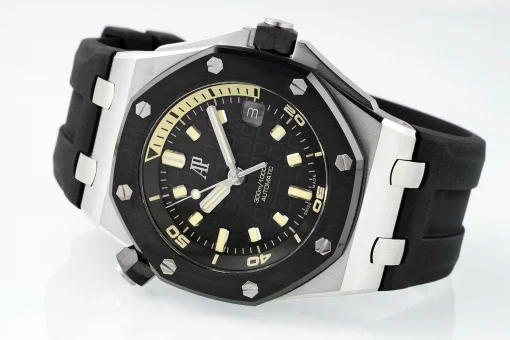 Royal Oak Offshore Diver 15720CN.OO.A002CA.01