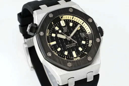 Royal Oak Offshore Diver 15720CN.OO.A002CA.01
