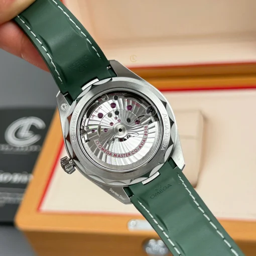 Seamaster Aqua Terra 150M Co-Axial Master Chronometer GMT Worldtimer 220.32.43.22.10.001 - VIP Version