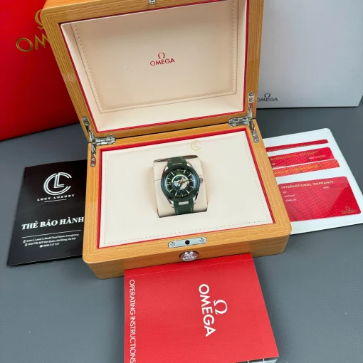 Seamaster Aqua Terra 150M Co-Axial Master Chronometer GMT Worldtimer 220.32.43.22.10.001 - VIP Version