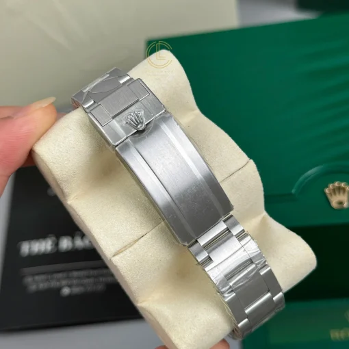 Submariner Date 116610LV "Hulk" - VIP Version