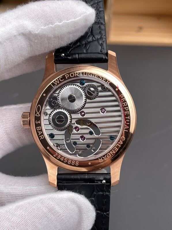 IWC 42mm Tourbillon movement Sapphire glass 4 years warranty Brand box with documentation Express shipping - 图片 7