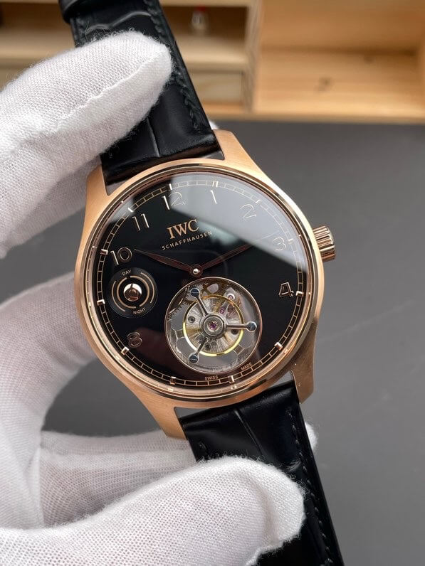 IWC 42mm Tourbillon movement Sapphire glass 4 years warranty Brand box with documentation Express shipping - 图片 3